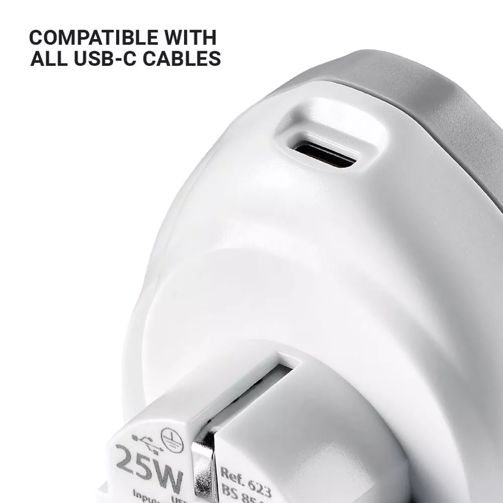 Go Travel World - EU Adapter med USB-C - Image 5