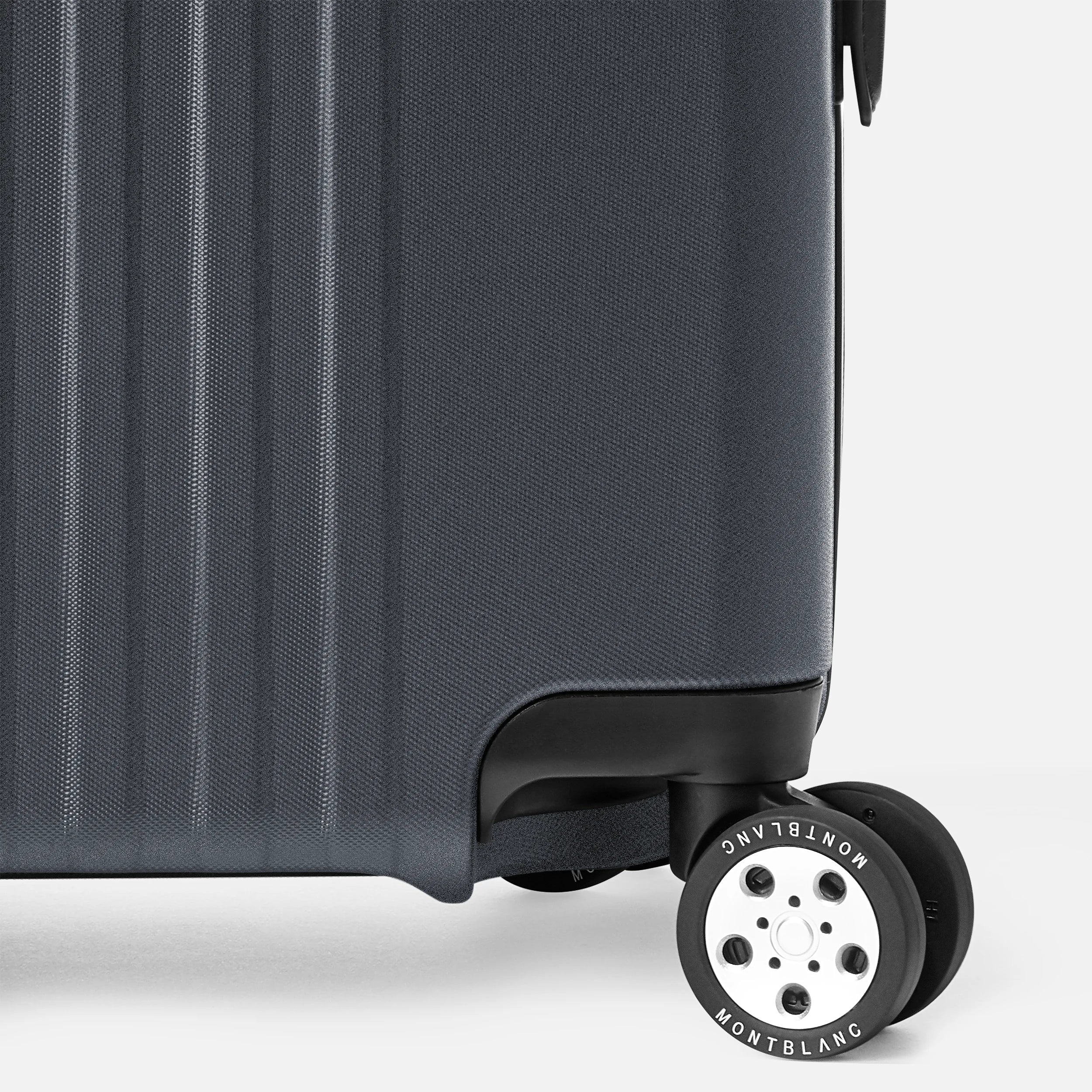 Montblanc MY4810 Cabin Compact Trolley - Image 6