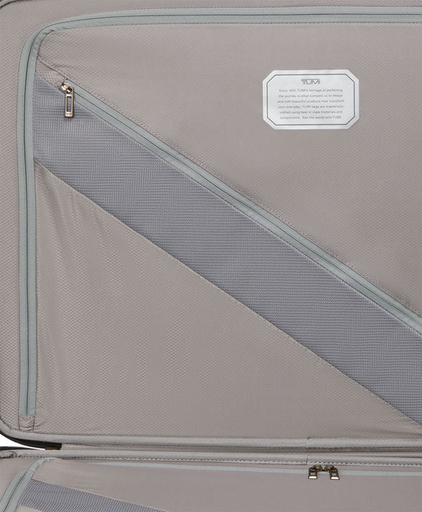 Tumi 19 Degree Lite Extended Trip - Image 21