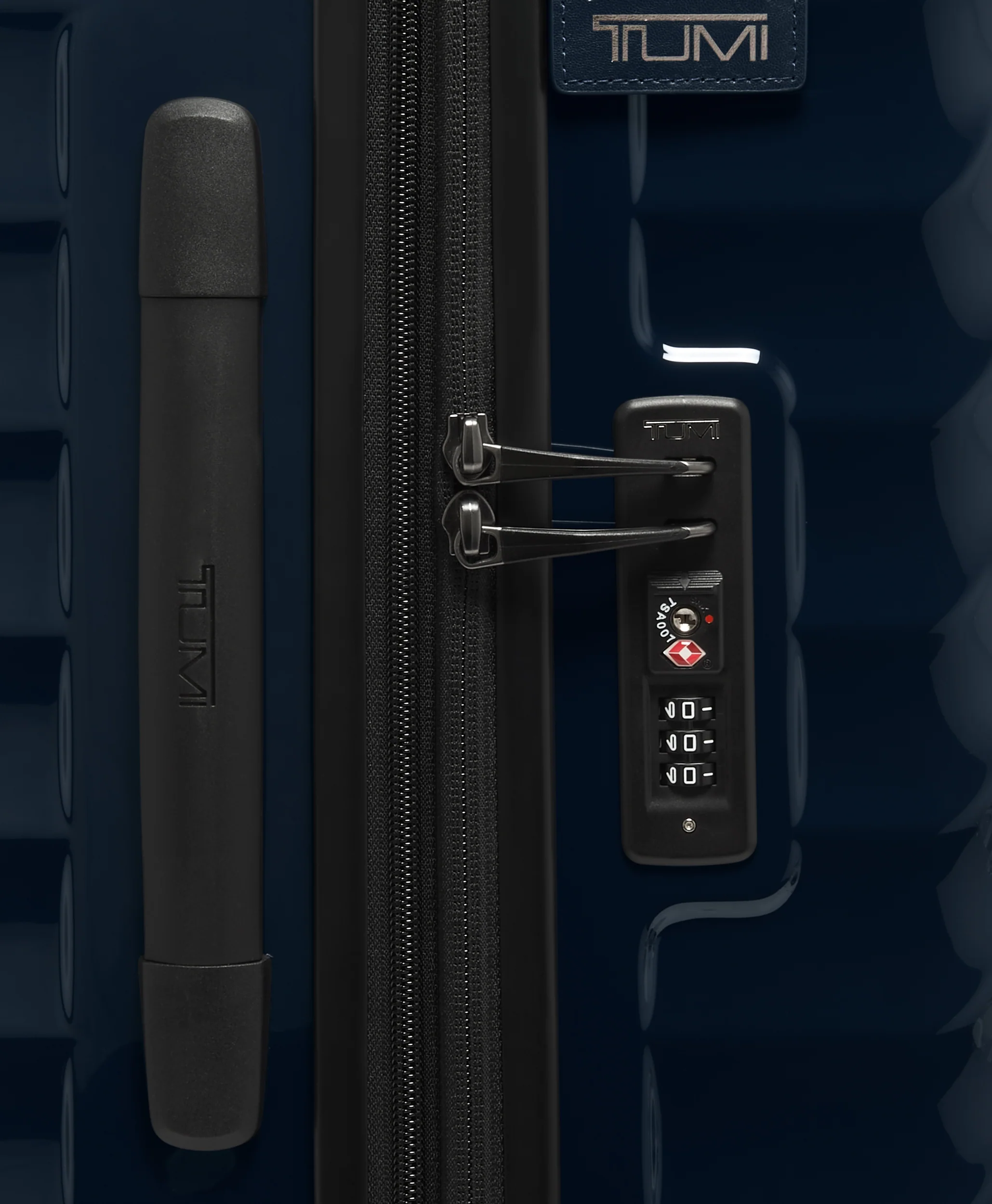Tumi 19 Degree Polycarbonate Extended Trip - Image 6