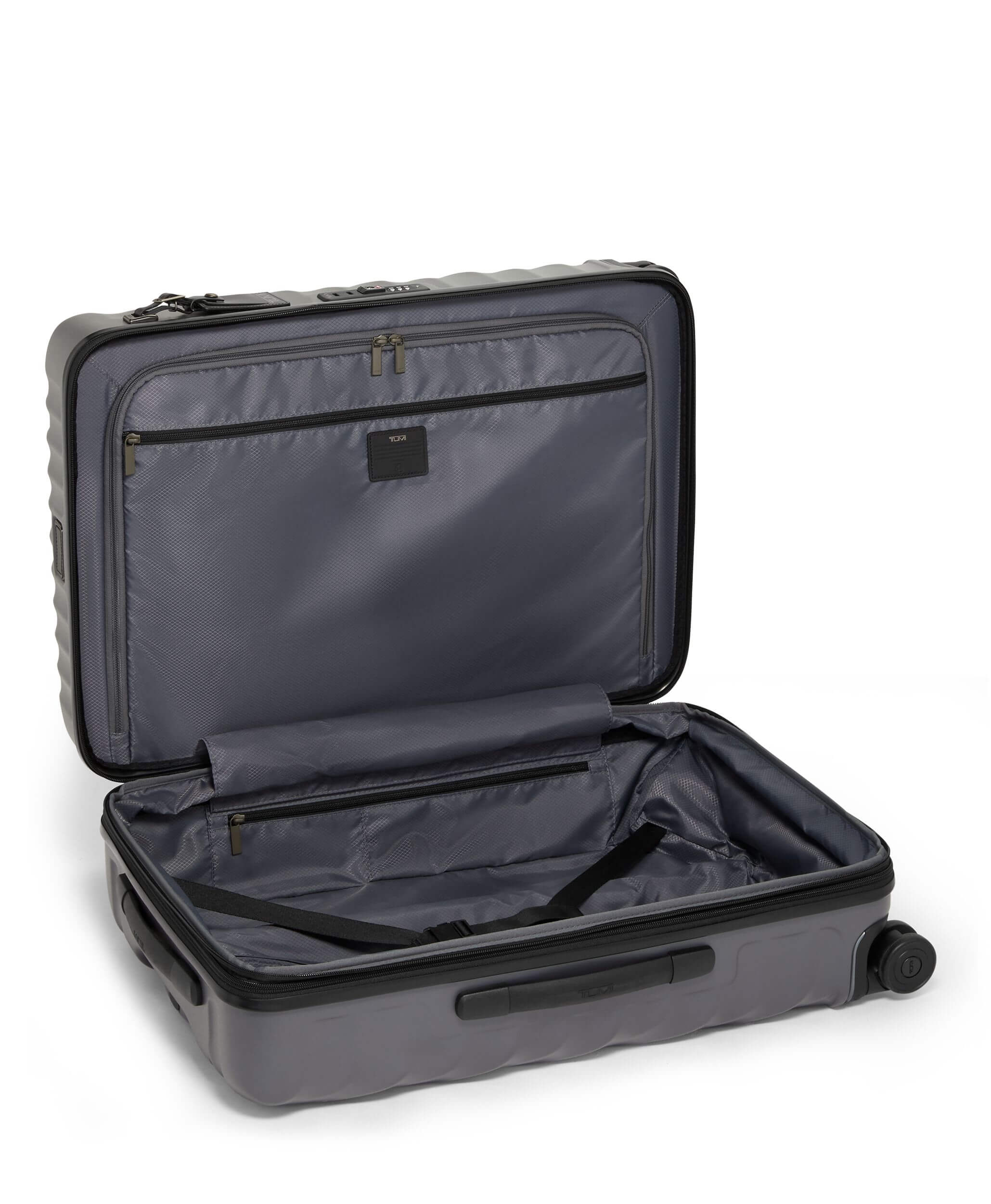 Tumi 19 Degree Polycarbonate Short Trip - Image 3