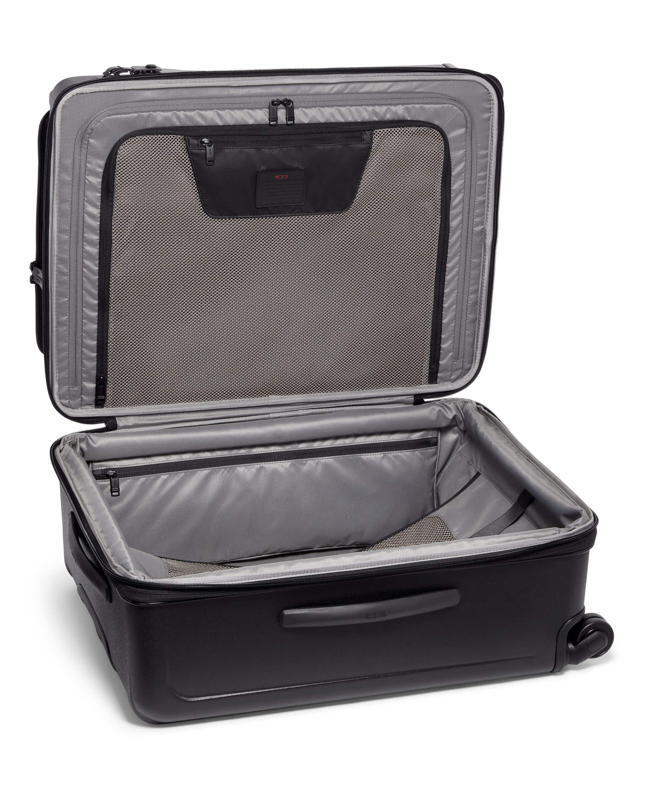 Tumi Alpha 3 Hybrid Short Trip Expandable Checked Luggage 66 cm - Image 2